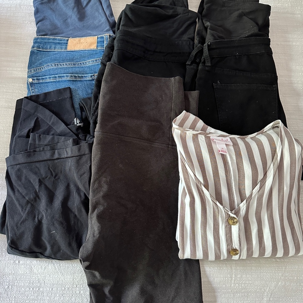 Maternity Clothes Lot